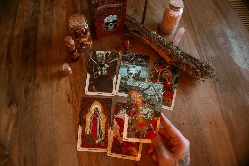Tarot dobrobytu — rozłożenie kart tarota